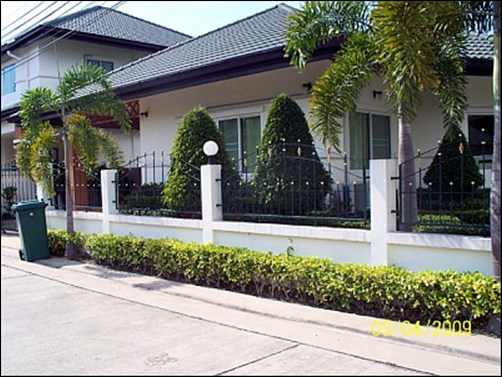  Pattaya Bungalow for sale 